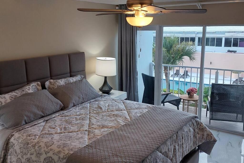 Nassau Harbour Cozy 2 Bedroom Condo Exteriör bild